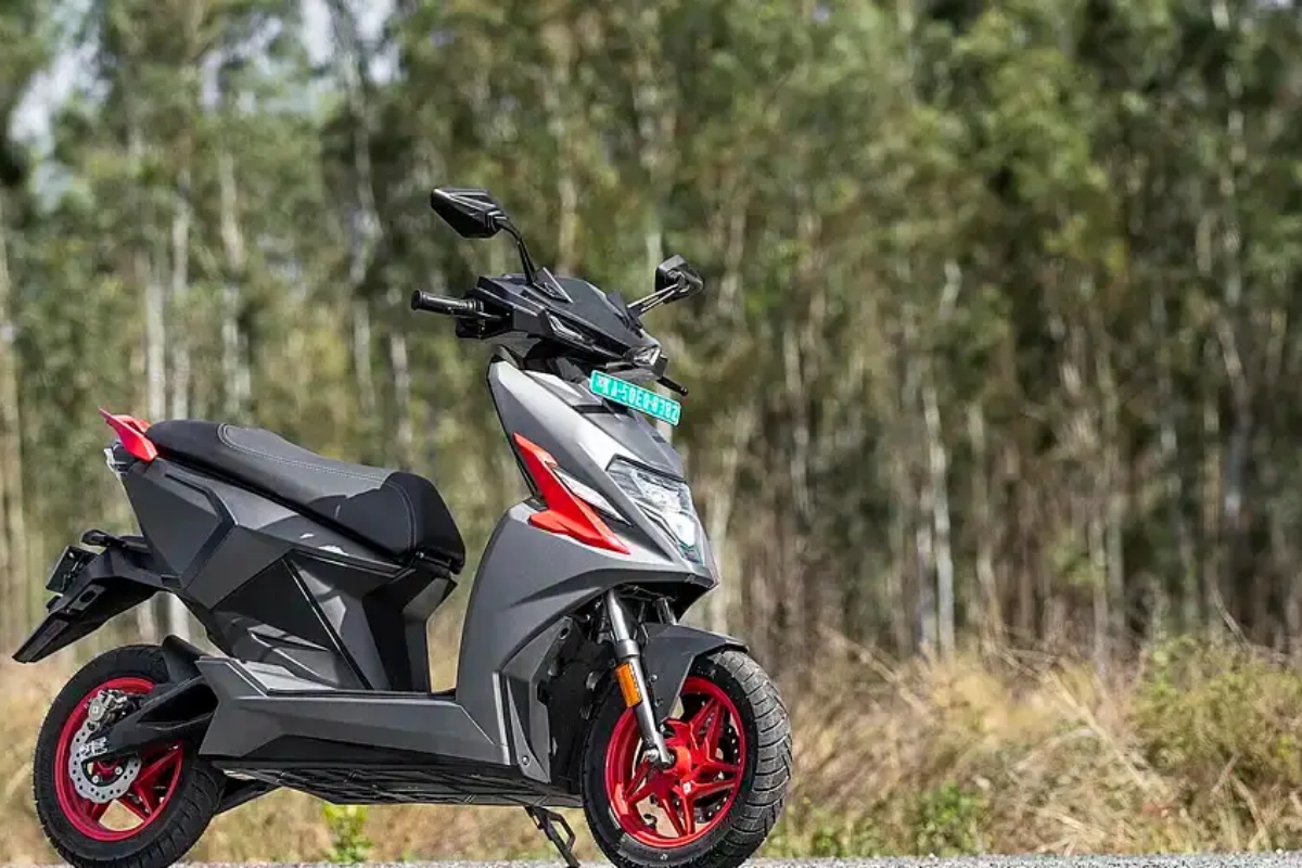 2025’s Most Useful Electric Scooters: Power, Range & Tech You Can’t Ignore