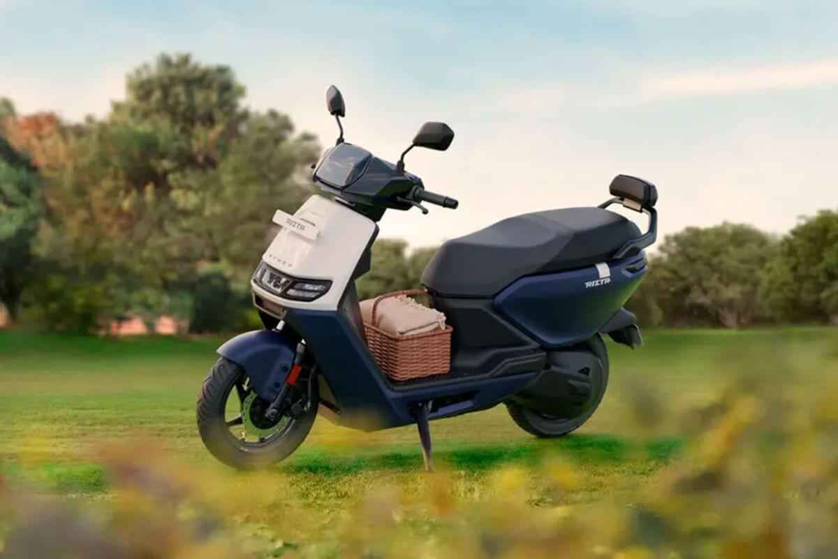 Why Ather Rizta 2025 is the Perfect Family EV Scooter India Has Been Waiting For